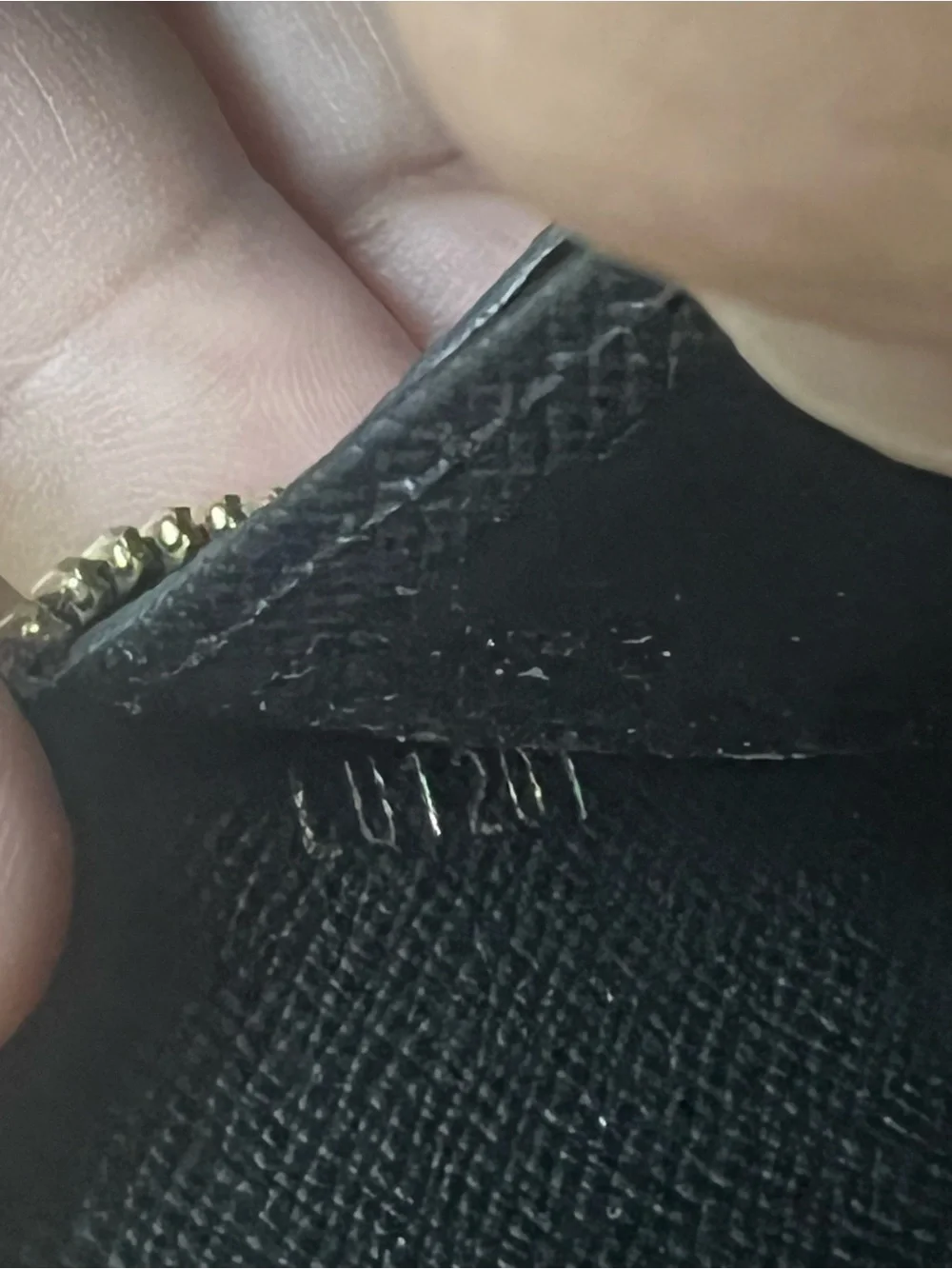 Louis Vuitton Zippy Wallet Reverse Monogram - Picture 11 of 13